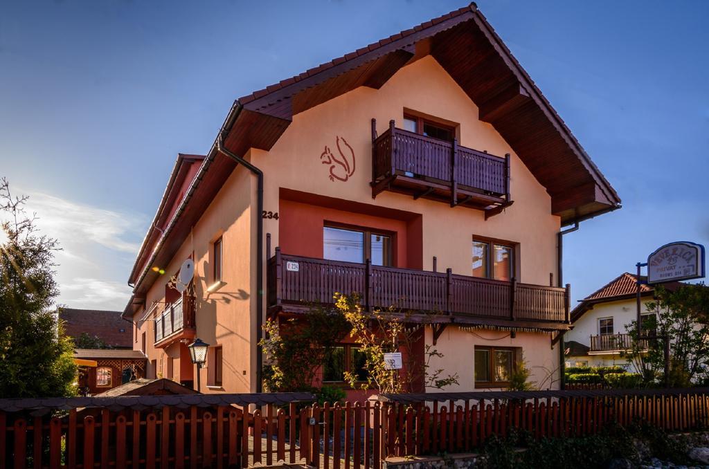 Liptovský Mikuláš Apartmany Veverica מראה חיצוני תמונה